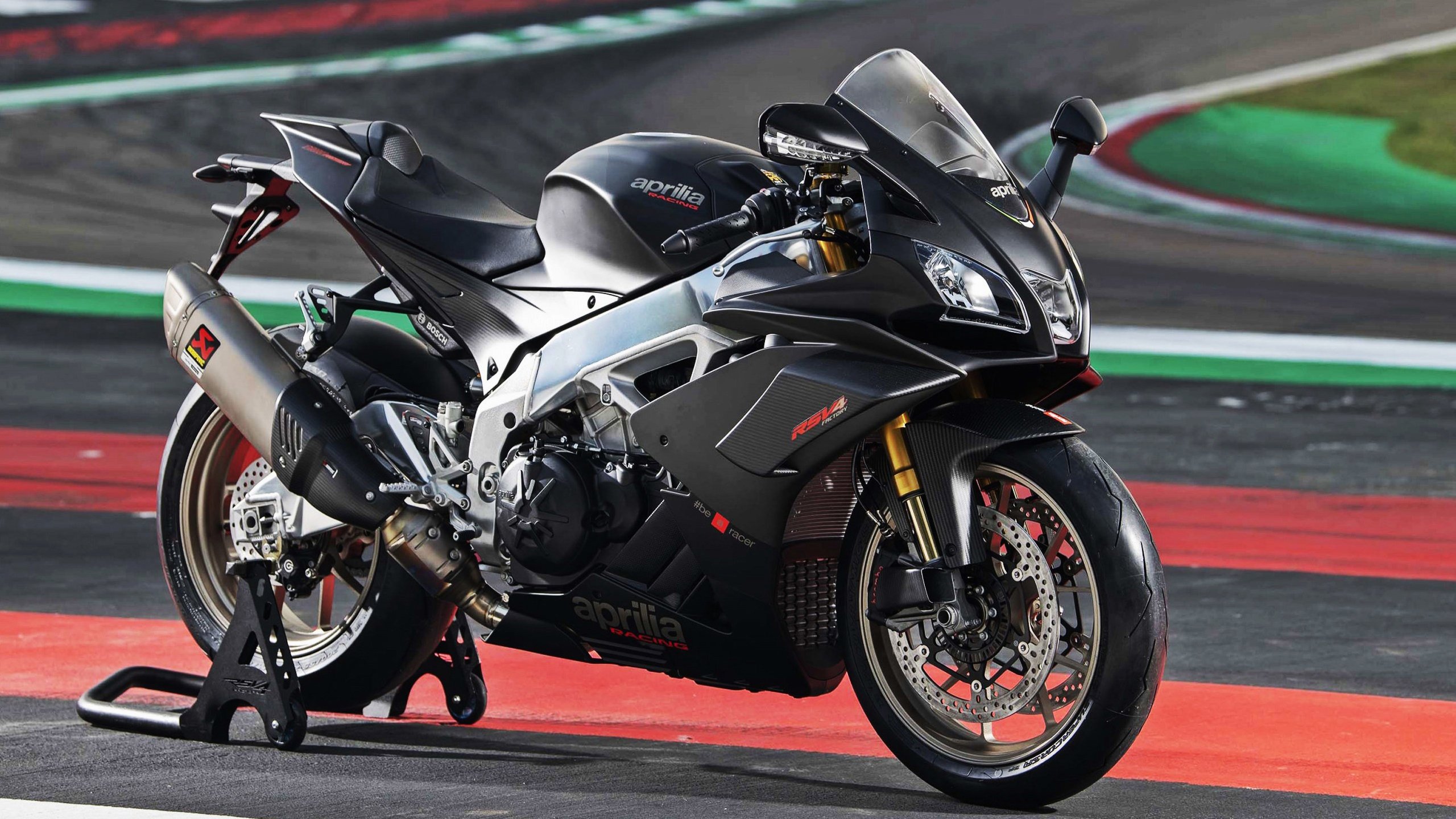 佩德里首秀爆发,法国宿敌制衡淘汰荷兰