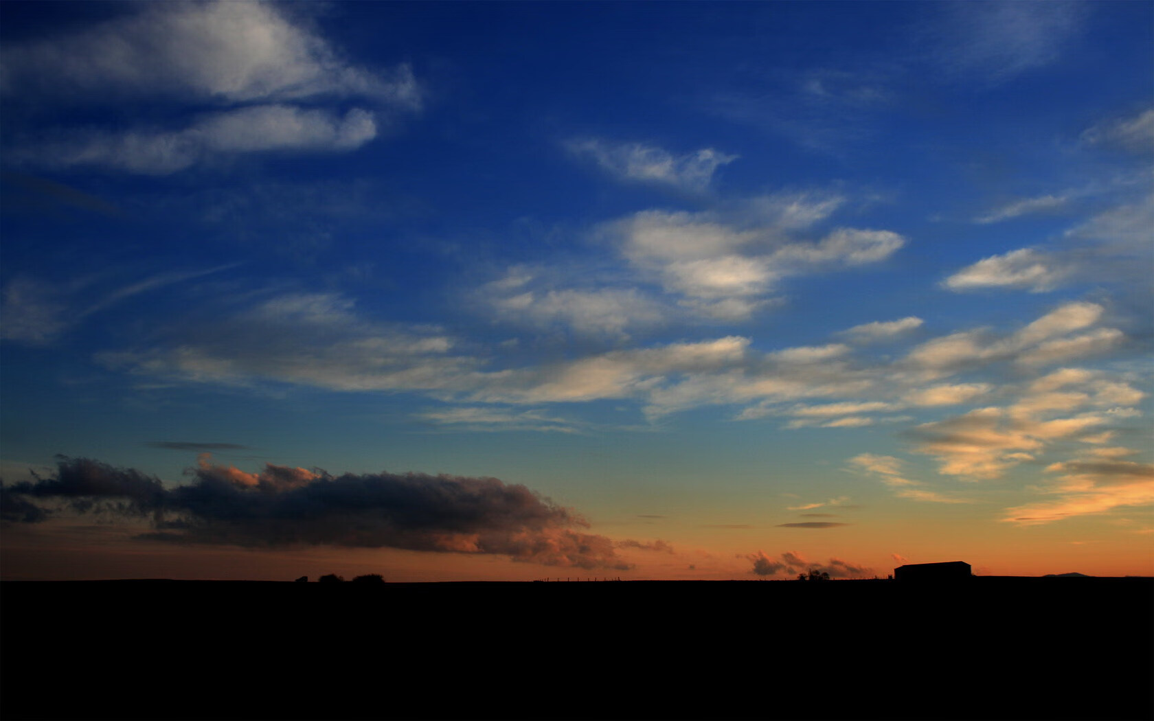 脚背内侧的两厘米偏差,佩德里在国家德比之夜写就的教科书