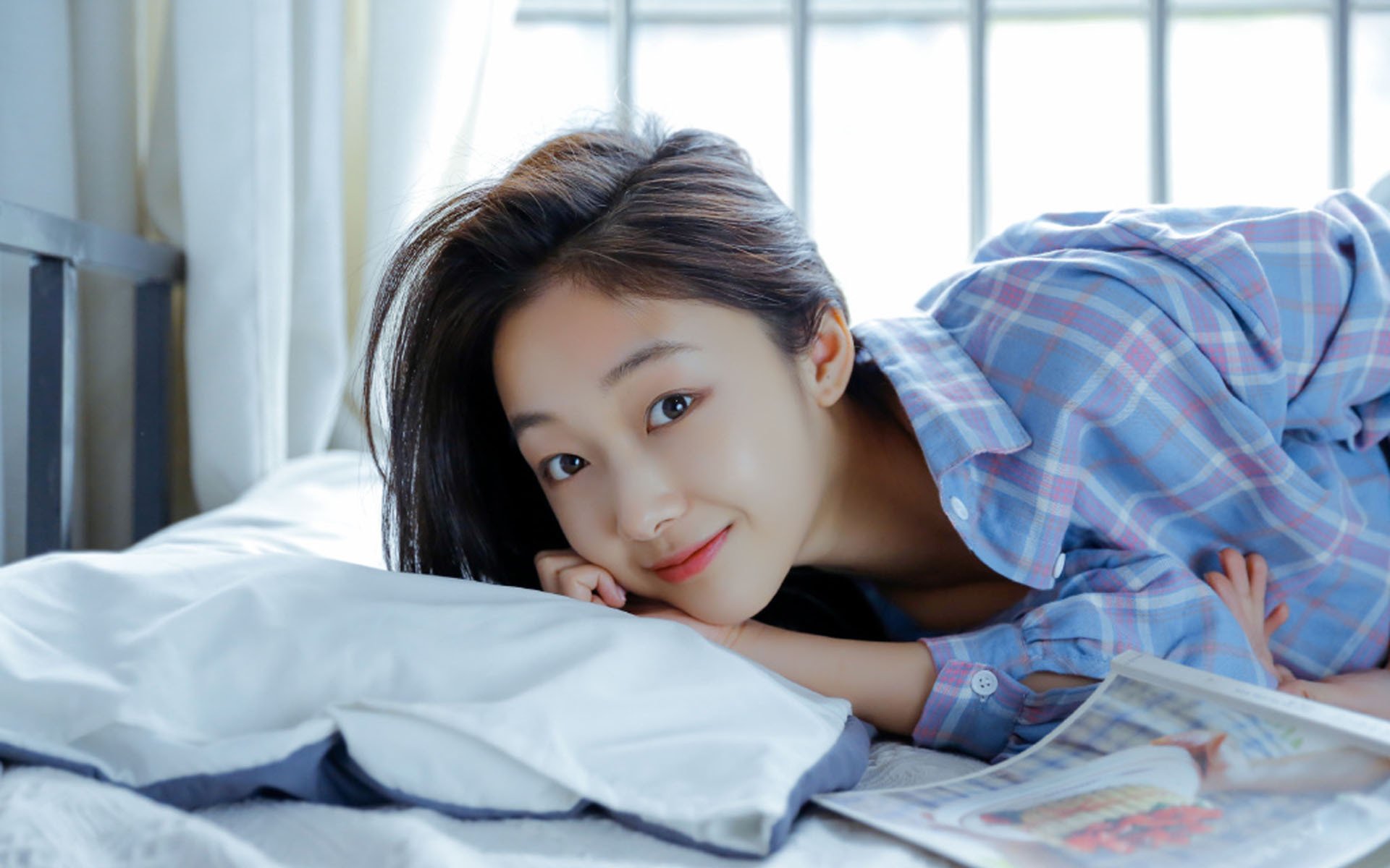 爱游戏下载-神迹降临伯纳乌，米切尔十分钟拯救欧洲